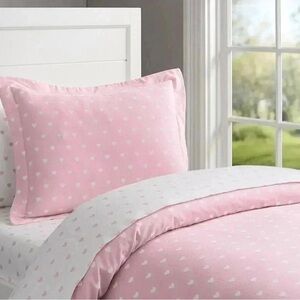 Toddler bed hearts duvet cover 100% organic cotton NWT- light pink- pottery barn